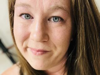 BlueeyeQUEEN's Live cam member Profile Image