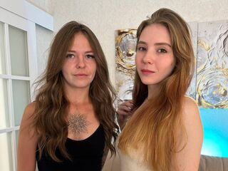 MiaaAndEmily's Live cam performers Profile Image